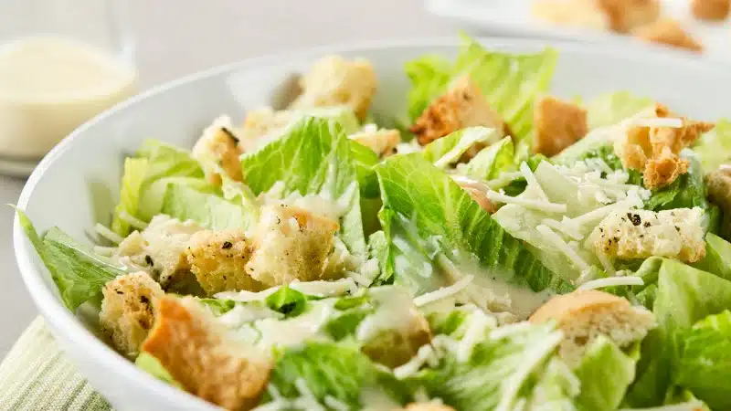 Recette de salade César IG bas : délicieuse et équilibrée